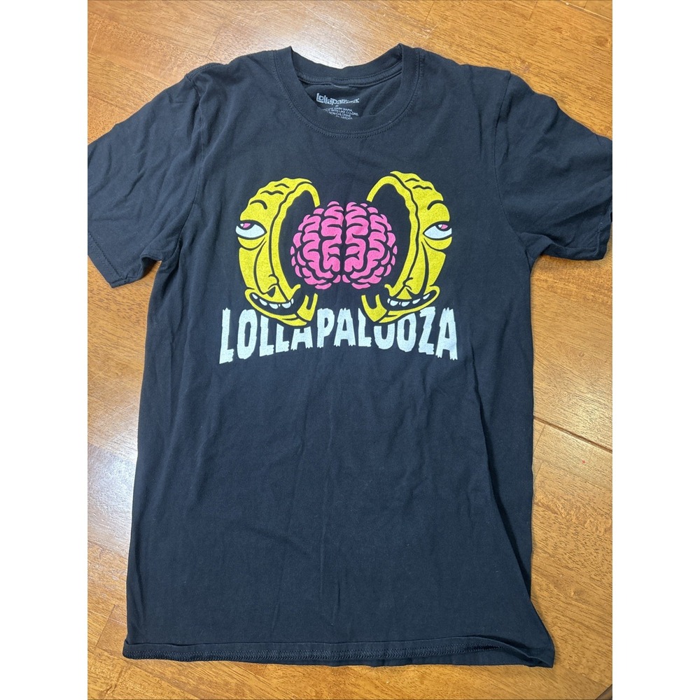 Lollapalooza 2021 T Shirt Adult Small Black Short Sleeve Tee Rock Music Concert